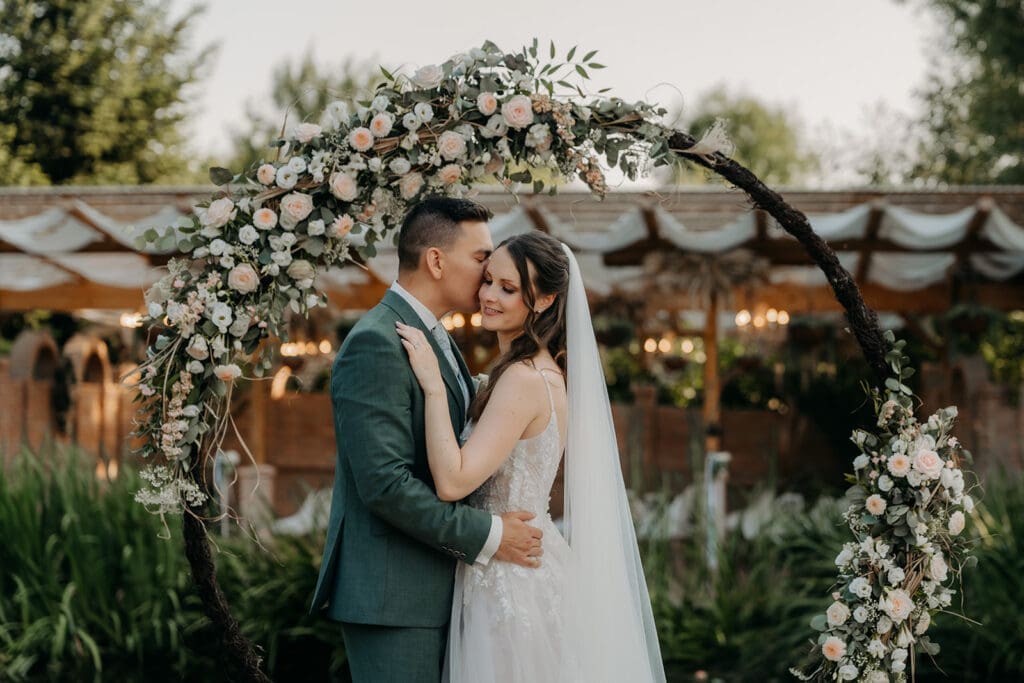 Hochzeitsreportage - Hochzeitsfotografie Steiermark - Emotionale Hochzeitsfotos - Locationguide - Weingut Kolleritsch - Südoststeiermark - Melissa Fuchs